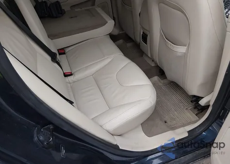 2013 Volvo Xc60 T6/T6 Platinum/T6 Premier Plus/T6 R-Design/T6 R-Design Platinum/T6 R-Design Premier Plus из США, поврежденный, VIN YV4902DZ7D2382630